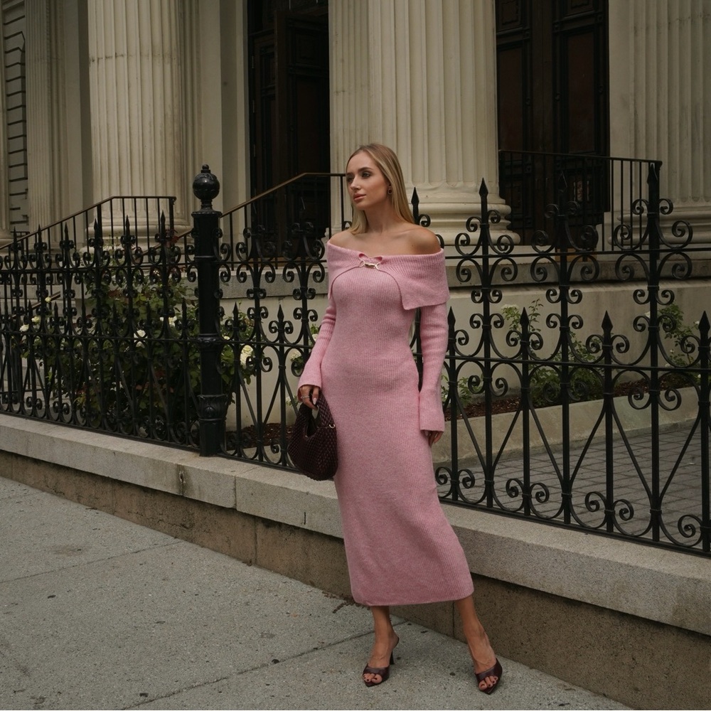 Elegant Pink Off-Shoulder Dress